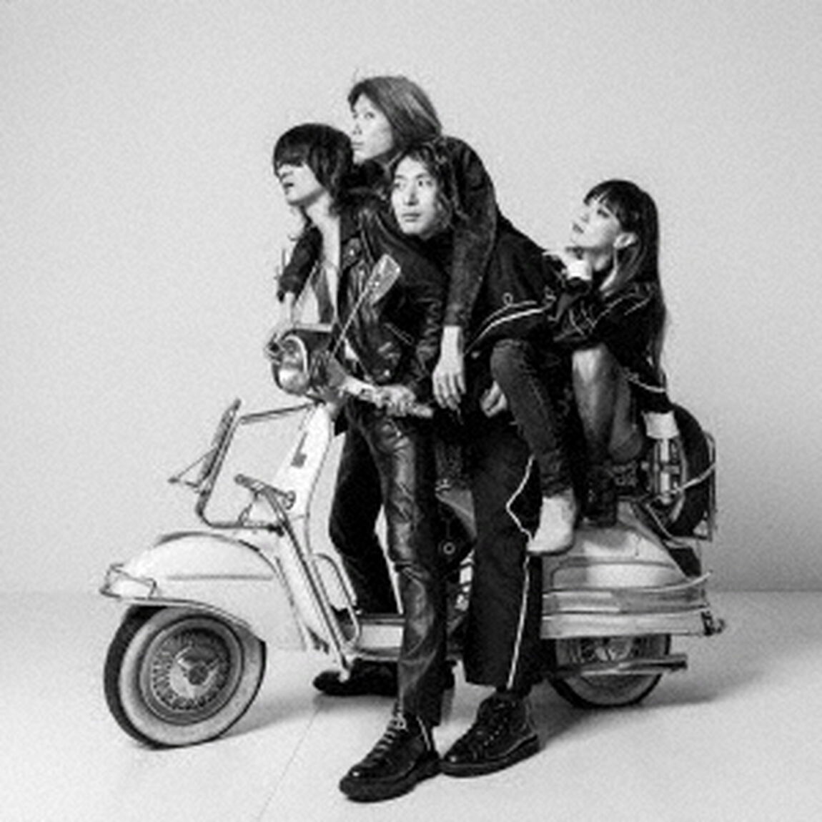 a flood of circle／革命未遂の蝶が見る夢（CD）（セブンネット限定特典：マルチショルダーバッグ、外付特典：ロゴピック）（ＣＤ）