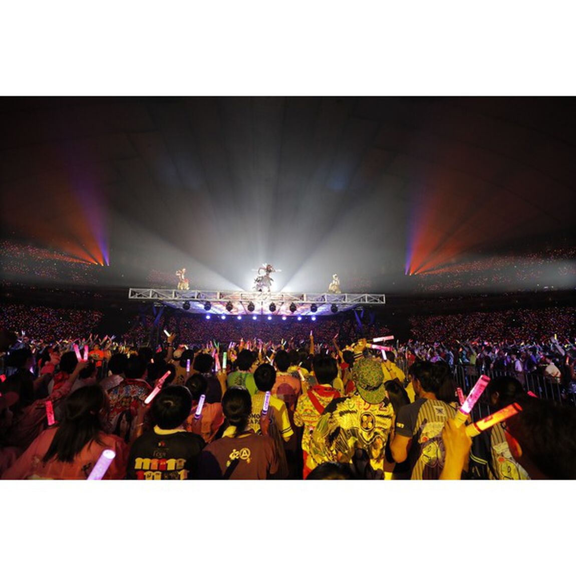 ももいろクローバーZ　10th　Anniversary　The　Diamond　Four　－in　桃響導夢－　LIVE　Blu－ray（Ｂｌｕ－ｒａｙ　Ｄｉｓｃ）