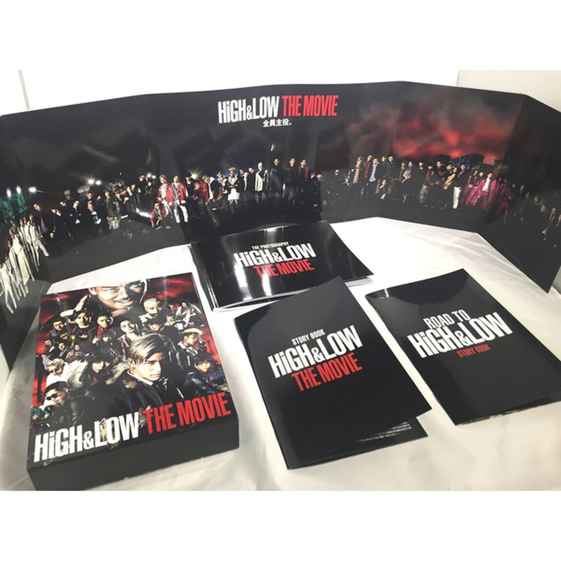 HiGH ＆ LOW THE MOVIE 豪華版DVD ＜先着購入特典：オリジナルB2ポスター付き＞（ＤＶＤ）