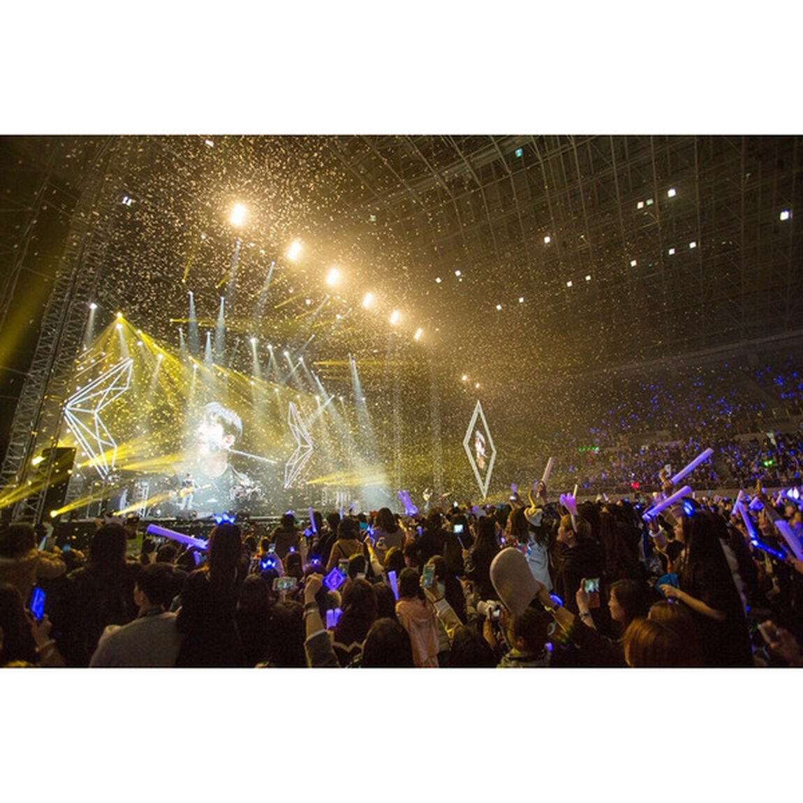 CNBLUE／COME TOGETHER TOUR＜2DVD＋2CD＋PHOTOBOOK（136P）＞（ＤＶＤ）