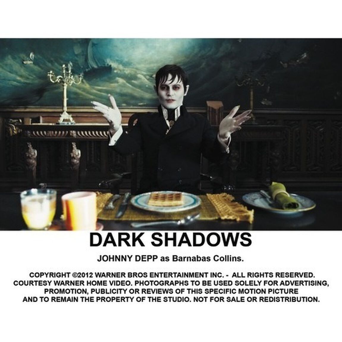 ダーク・シャドウ ブルーレイ＆DVD プレミアム・エディション ＜初回限定生産＞（Ｂｌｕ－ｒａｙ　Ｄｉｓｃ）