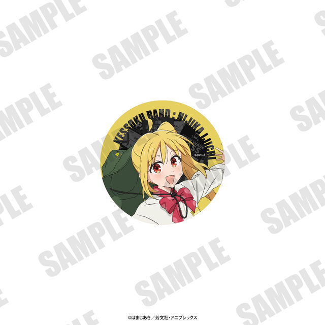 アニメ「ぼっち・ざ・ろっく！」メタリック缶バッジ「結束バンド Waterproof Jacket」伊地知 虹夏（2026年11月以降発売予定）