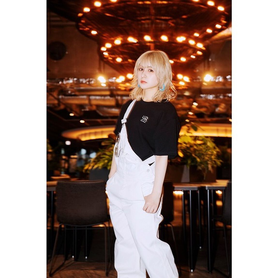 YR TEE BLK L