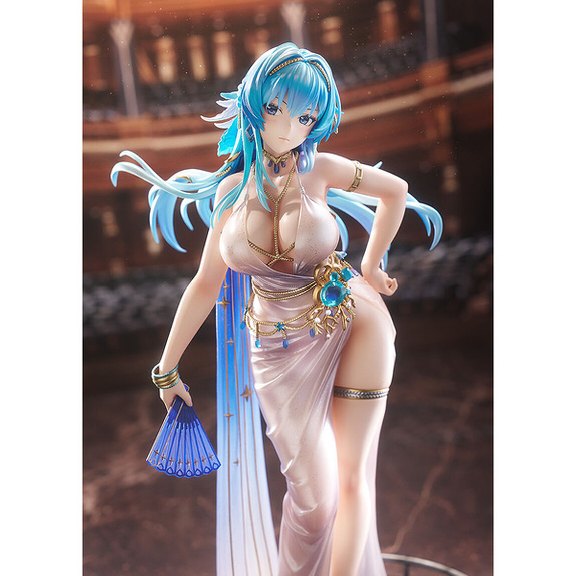 勝利の女神：NIKKEヘルム - シャンデリアライト（2027年1月以降発売予定）