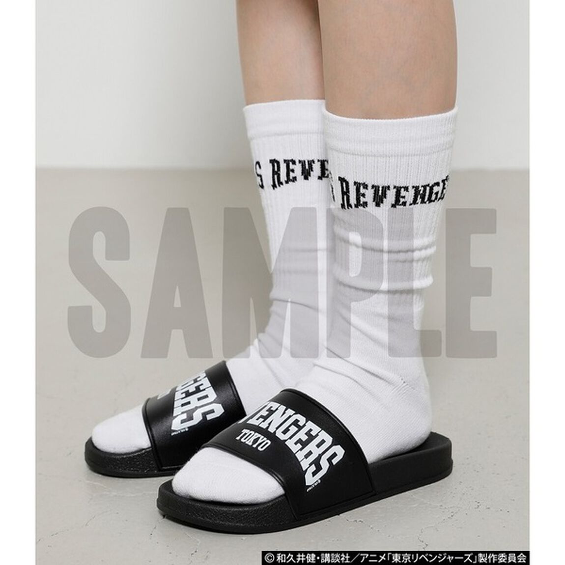 東京リベンジャーズ／REVENGERS SOCKS WHT FREE