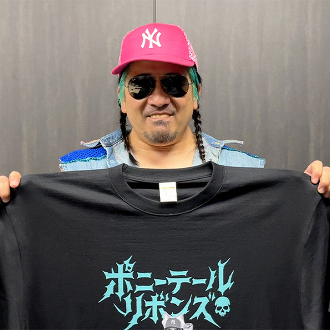 【ポニーテールリボンズ】ちょうど21周年Tシャツ　第2弾『猫ユイチン』 ブラック／グリーン　Lサイズ