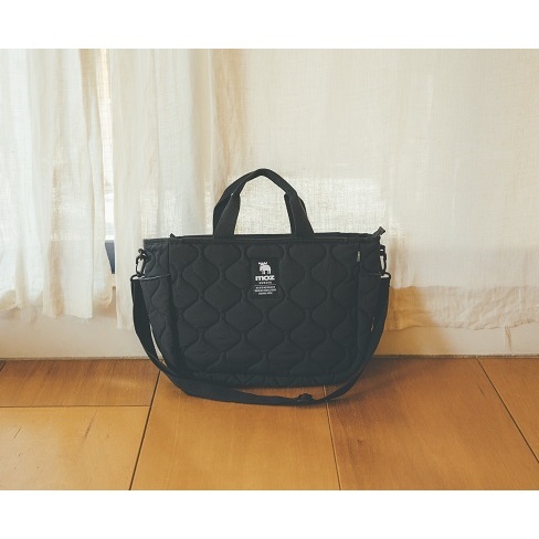 moz たっぷり入る！軽量キルティングバッグBOOK BLACK ver.（セブン－イレブン／セブンネット限定）