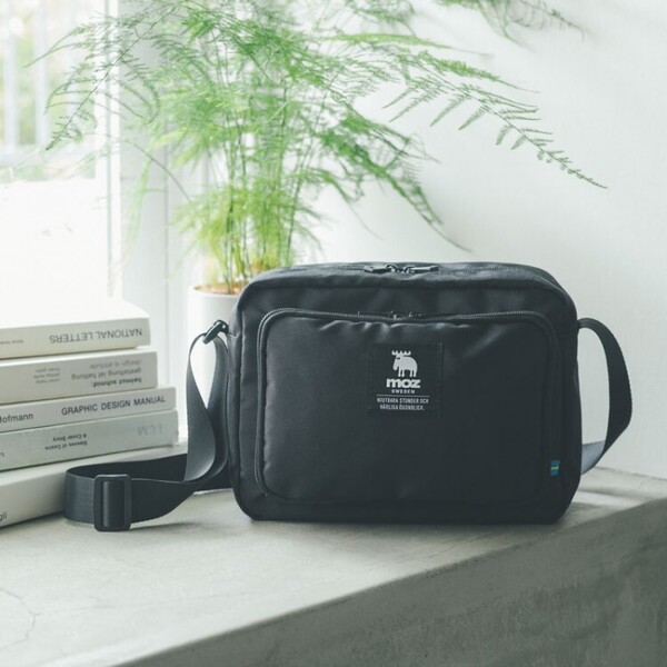 moz じゃばらポケット付き高機能ショルダーバッグBOOK（セブン－イレブン／セブンネット限定）