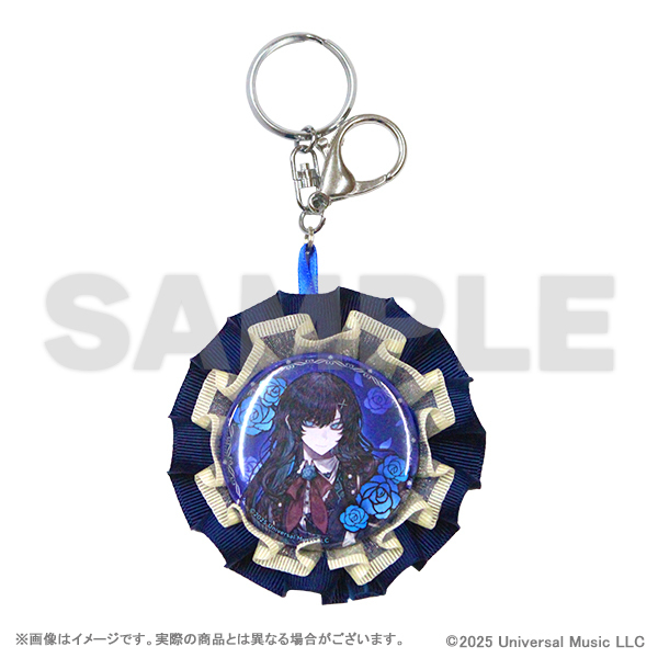 Ado  缶バッジ付きロゼットリボンキーホルダー（2026年4月以降発売予定）